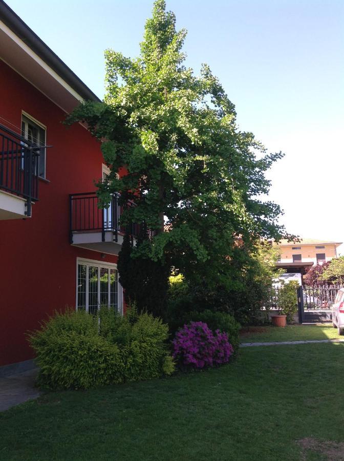 'L Sass Bed & Breakfast Borgomanero Exterior photo